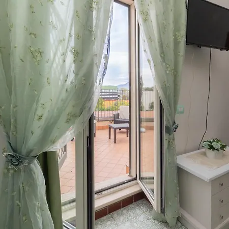 לינה וארוחת בוקר Fabiola פומפיי