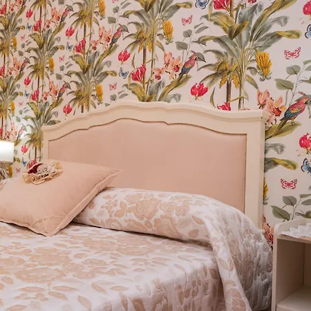 Fabiola לינה וארוחת בוקר פומפיי