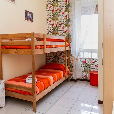 Fabiola לינה וארוחת בוקר פומפיי