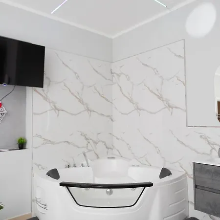 Fabiola 4* פומפיי